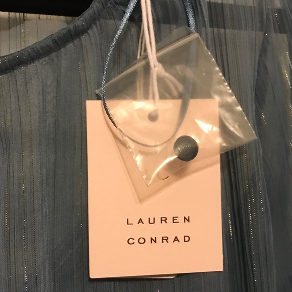 NWT LC Lauren Conrad blue flutter sleeve blouse with silver metallic thread (S) - Picture 4 of 16